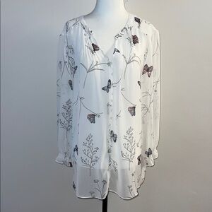 Reitmans White Long Sleeve Relaxed Blouse